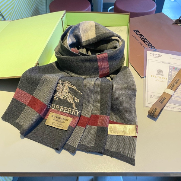 ブランドマフラー素材ディテール